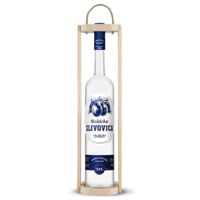 Slivovica Bošácka Old Herold v dreve darčekové balenie 1.5 l